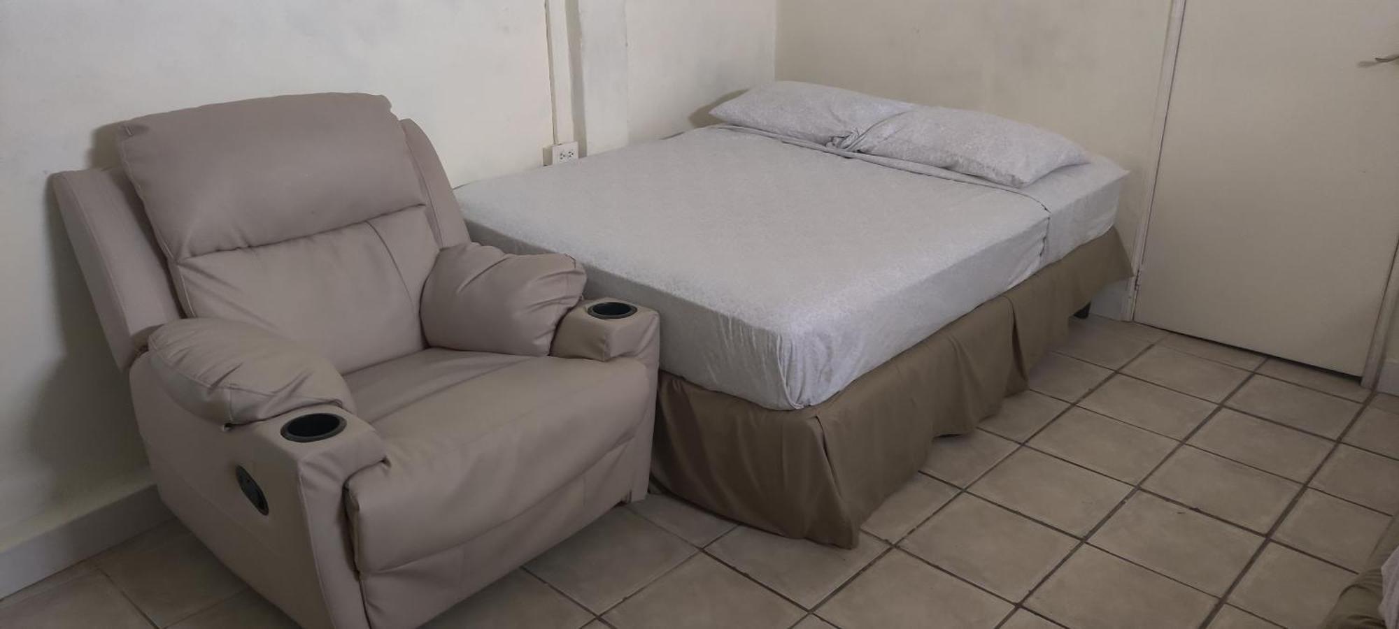 Woodbrook On The Avenue Bed & Breakfast Port of Spain Ngoại thất bức ảnh